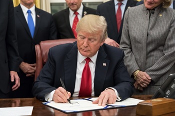 Trump Defies Supreme Court, Signs Two New Executive Orders on Birthright Citizenship